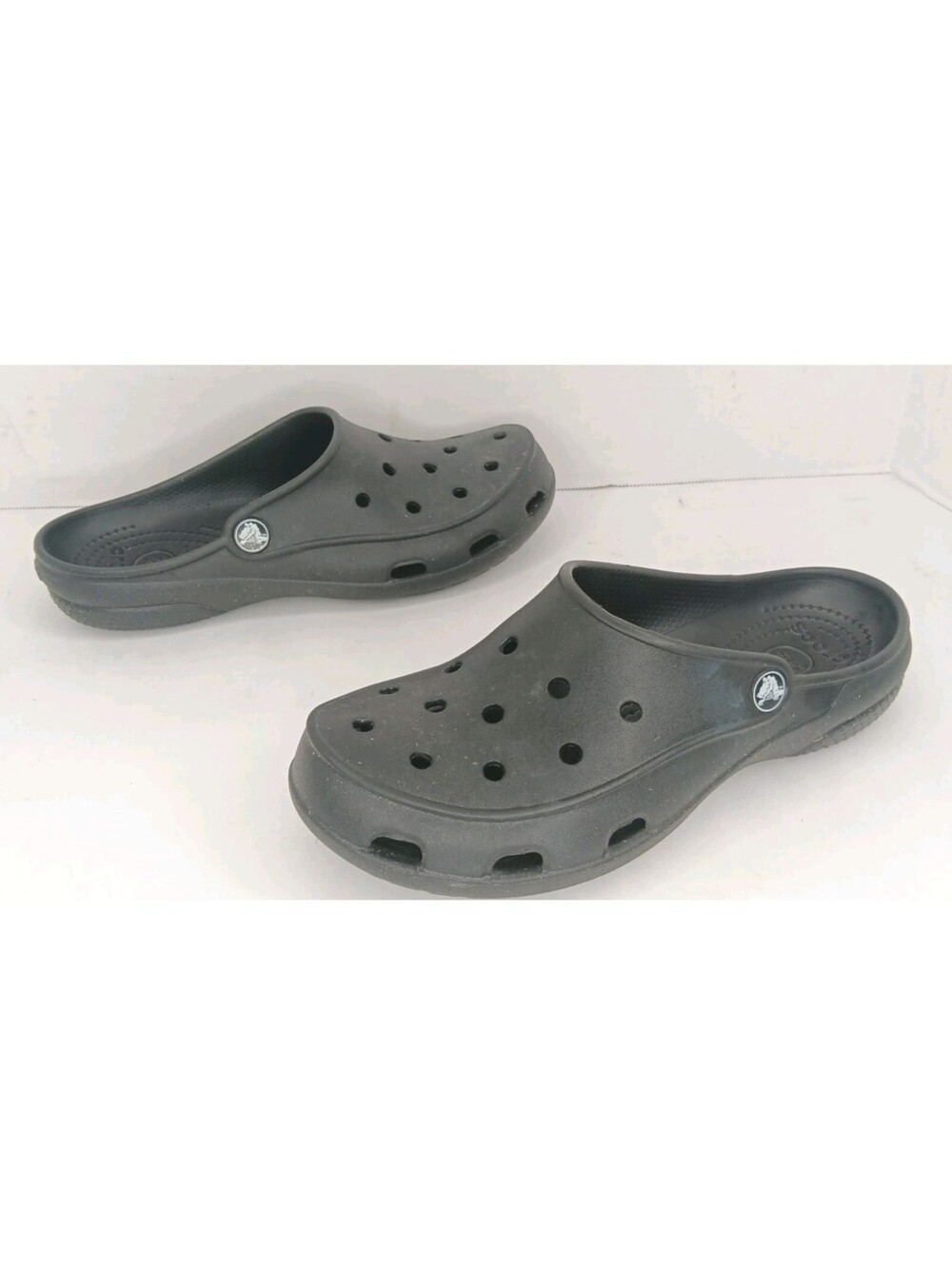 Crocs Classic Clog Women’s Slip On Sandal Black Lightweight US Size 8